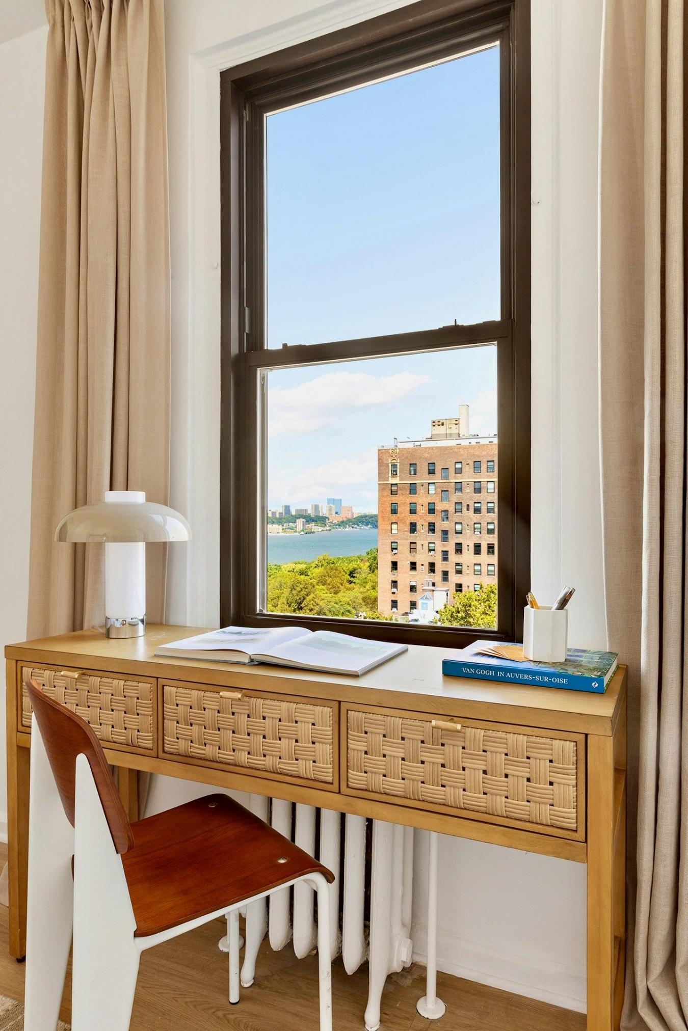 New York, New York, 10025, United States, 3 Bedrooms Bedrooms, ,2 BathroomsBathrooms,Residential,For Sale,1963343