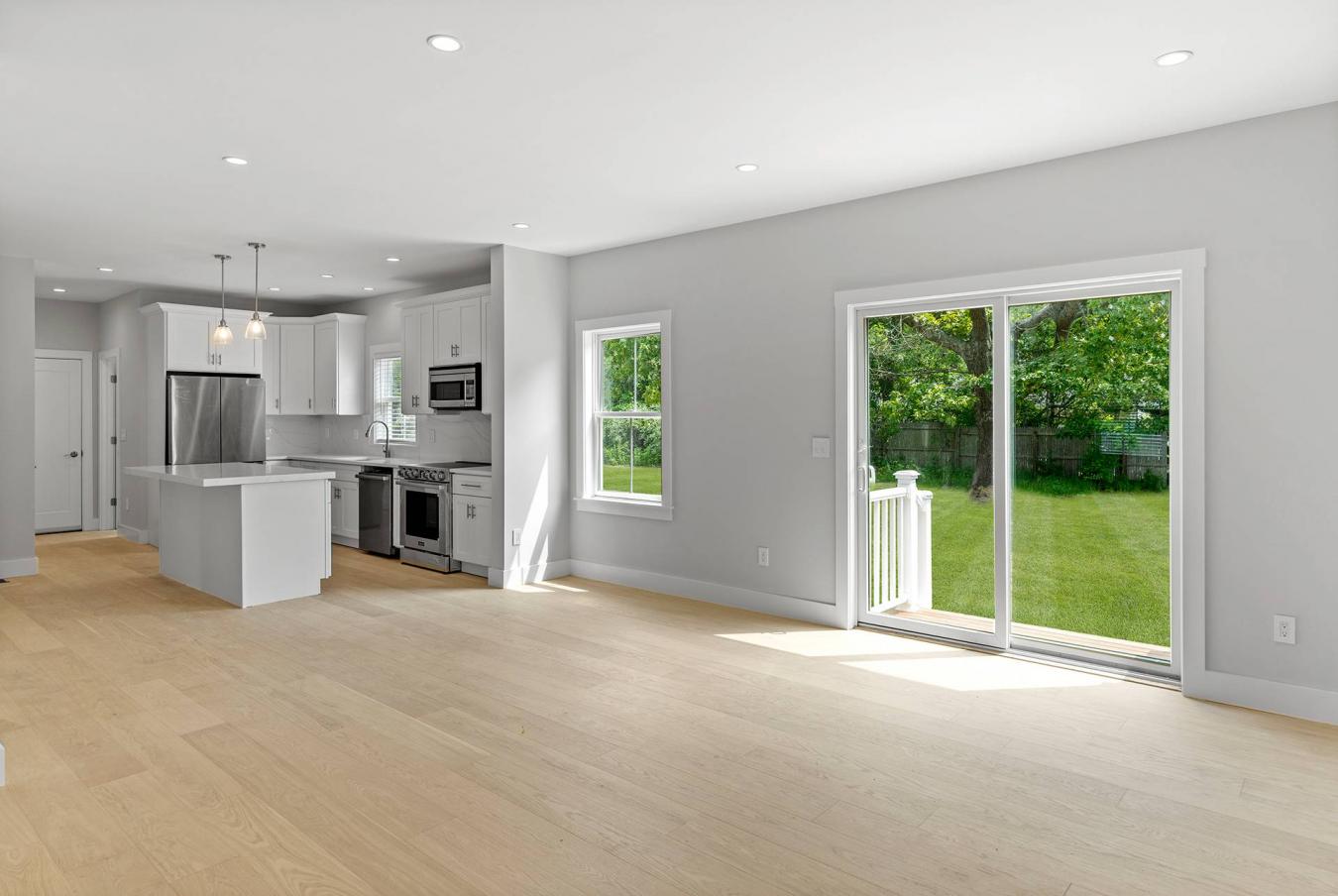 Hampton Bays, New York, 11946, United States, 4 Bedrooms Bedrooms, ,2 BathroomsBathrooms,Residential,For Sale,1962214