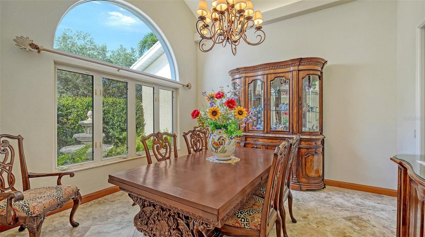 SARASOTA, Sarasota, 34231, United States, 3 Bedrooms Bedrooms, ,3 BathroomsBathrooms,Residential,For Sale,1963352