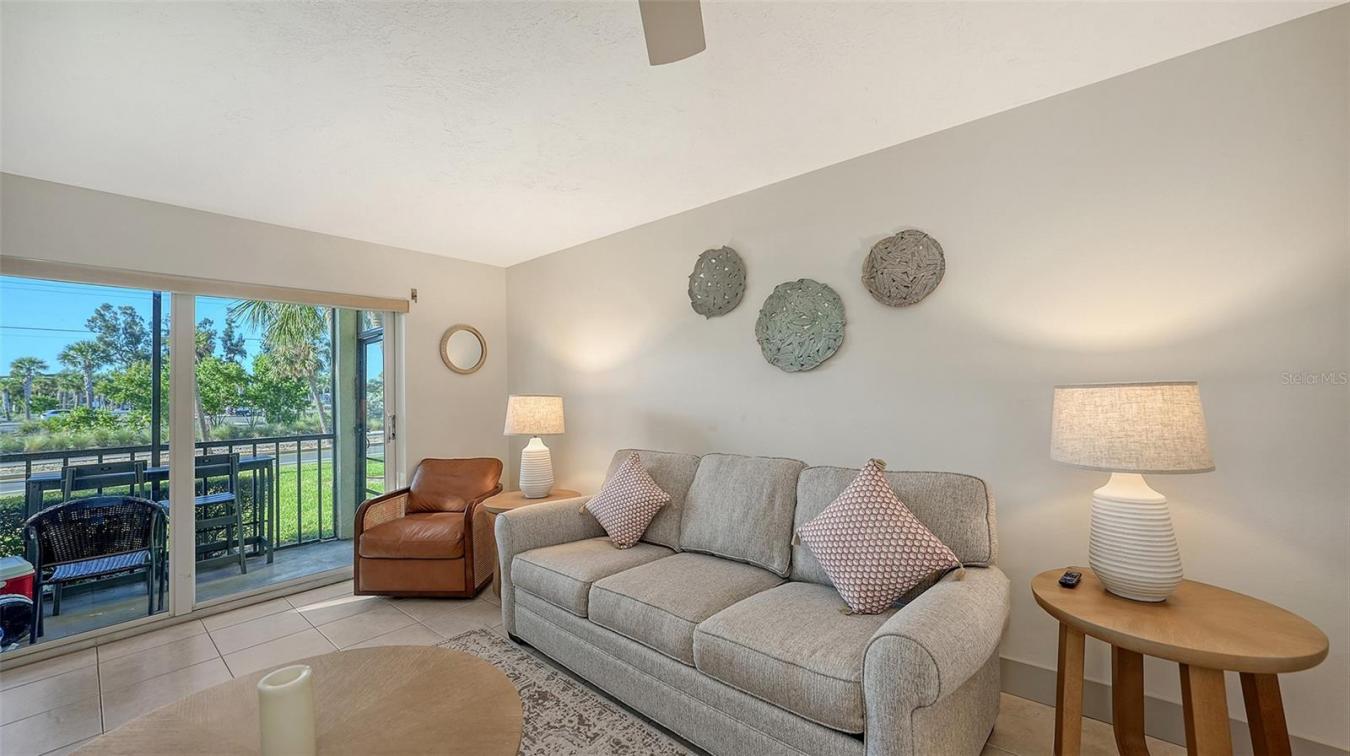 SIESTA KEY, Sarasota, 34242, United States, 2 Bedrooms Bedrooms, ,2 BathroomsBathrooms,Residential,For Sale,1963336