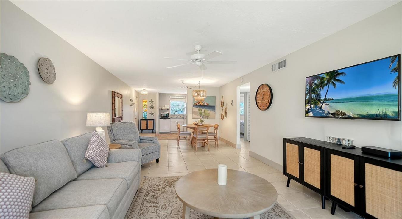 SIESTA KEY, Sarasota, 34242, United States, 2 Bedrooms Bedrooms, ,2 BathroomsBathrooms,Residential,For Sale,1963336
