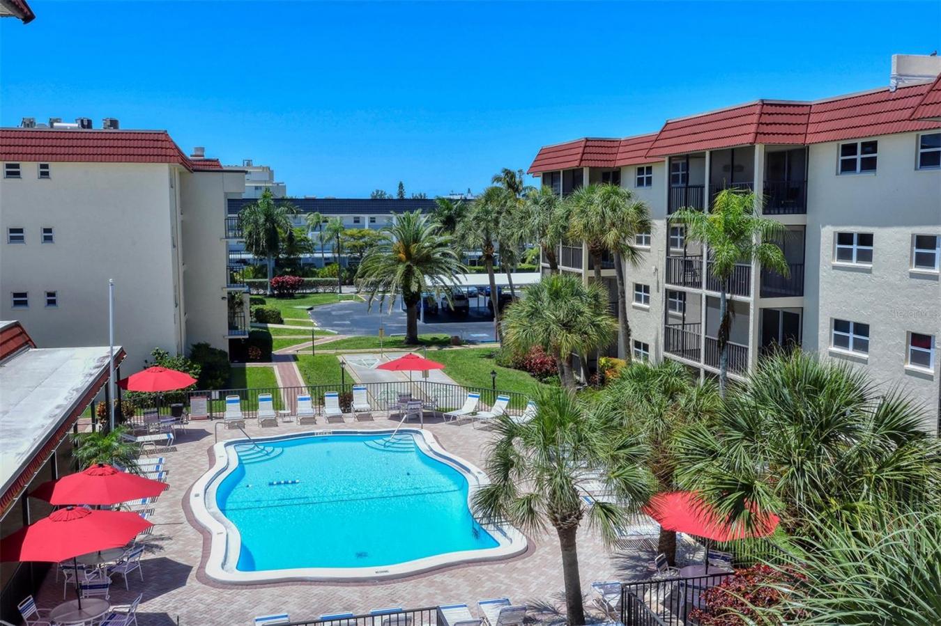 SIESTA KEY, Sarasota, 34242, United States, 2 Bedrooms Bedrooms, ,2 BathroomsBathrooms,Residential,For Sale,1963336