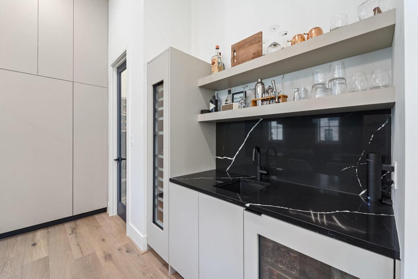 Houston, Harris, 77055, United States, 4 Bedrooms Bedrooms, ,4 BathroomsBathrooms,Residential,For Sale,1963333