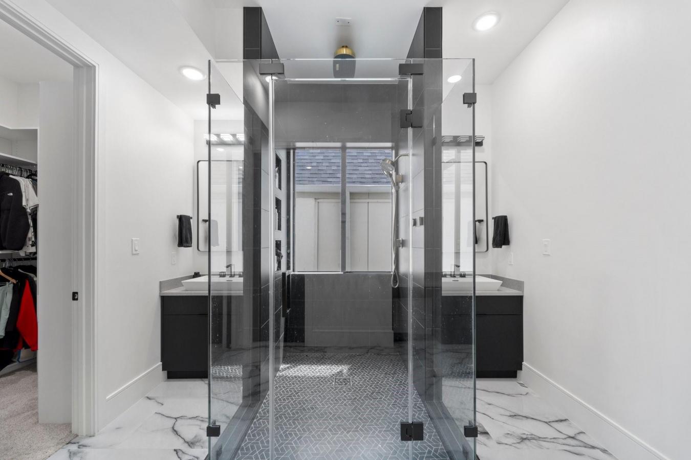 Houston, Harris, 77055, United States, 4 Bedrooms Bedrooms, ,4 BathroomsBathrooms,Residential,For Sale,1963333