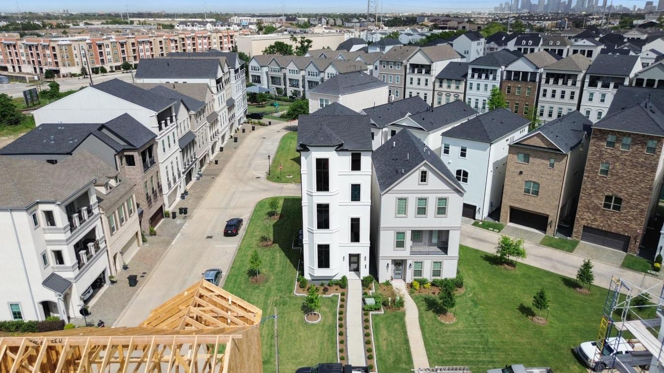 Houston, Harris, 77055, United States, 4 Bedrooms Bedrooms, ,4 BathroomsBathrooms,Residential,For Sale,1963333