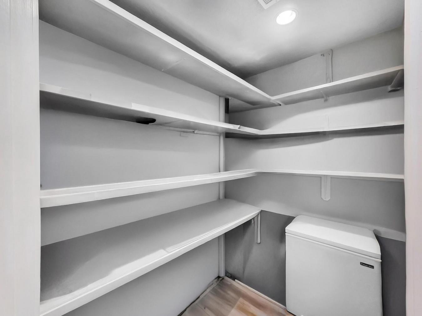 Gilchrist, Galveston, 77617, United States, 5 Bedrooms Bedrooms, ,5 BathroomsBathrooms,Residential,For Sale,1963335