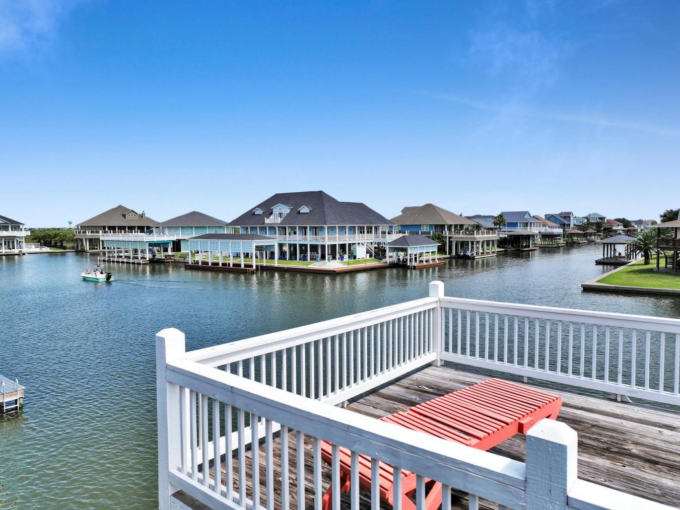 Crystal Beach, Galveston, 77650, United States, 3 Bedrooms Bedrooms, ,2 BathroomsBathrooms,Residential,For Sale,1963331