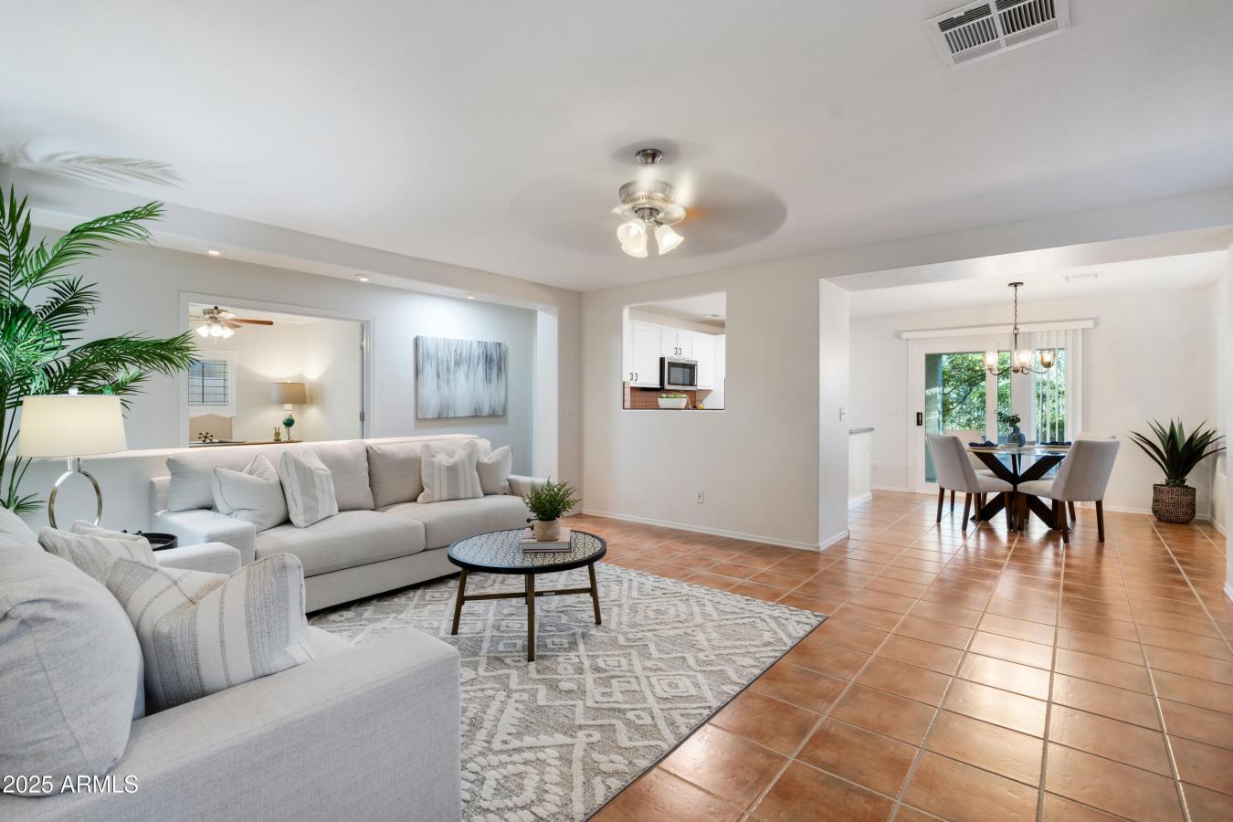 Cave Creek, Maricopa, 85331, United States, 3 Bedrooms Bedrooms, ,2 BathroomsBathrooms,Residential,For Sale,1963329