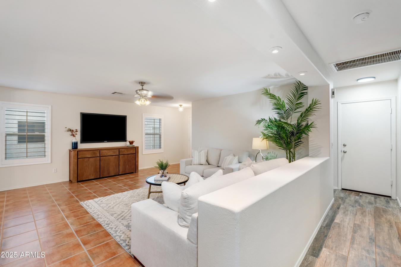 Cave Creek, Maricopa, 85331, United States, 3 Bedrooms Bedrooms, ,2 BathroomsBathrooms,Residential,For Sale,1963329