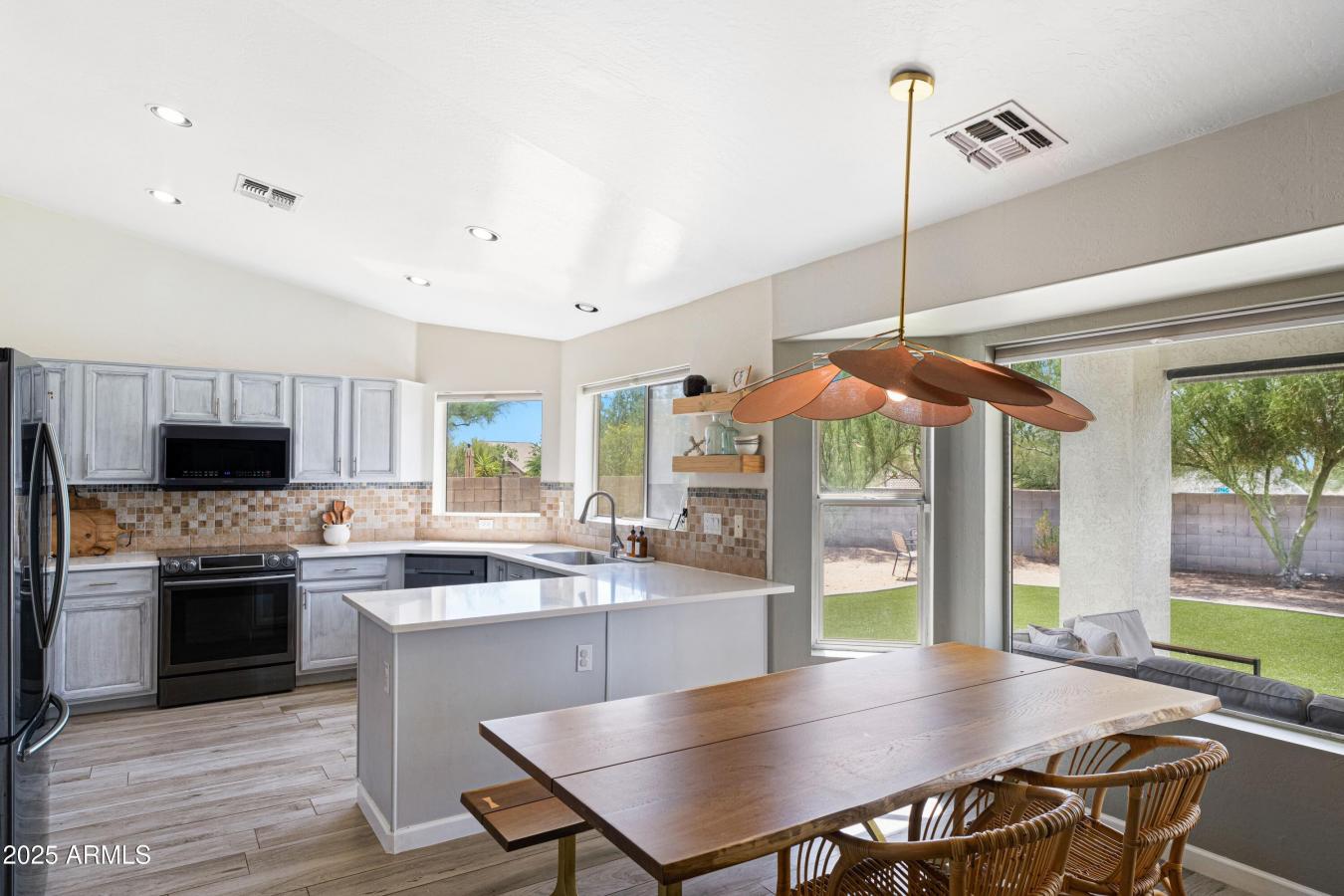 Cave Creek, Maricopa, 85331, United States, 3 Bedrooms Bedrooms, ,2 BathroomsBathrooms,Residential,For Sale,1963327