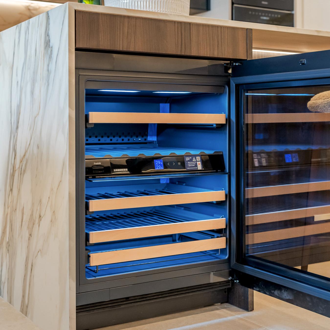 Estepona, Malaga, 29689, Spain, 3 Bedrooms Bedrooms, ,2 BathroomsBathrooms,Residential,For Sale,1963328