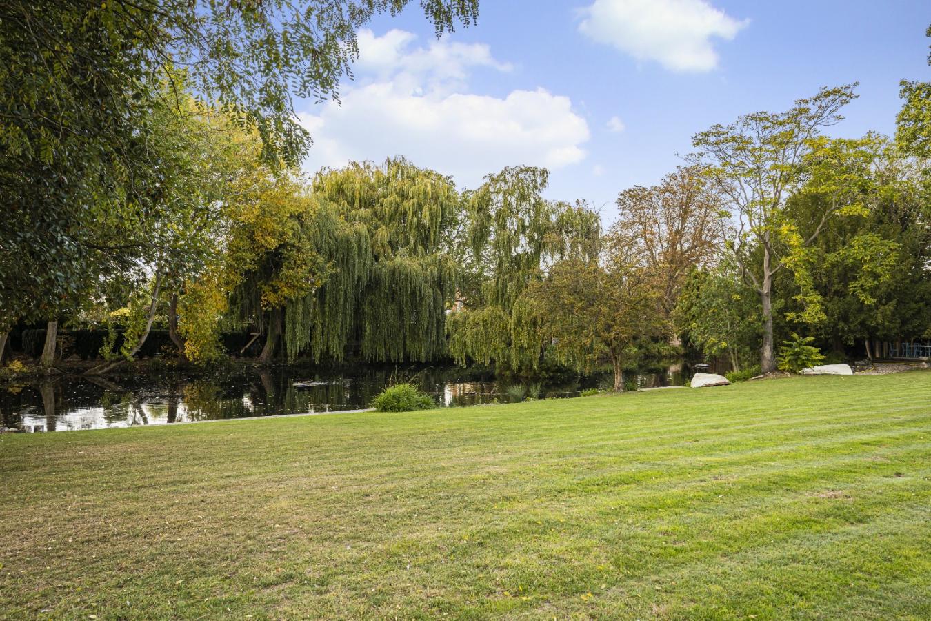 Witham, Essex, CM8 1DA, United Kingdom, 8 Bedrooms Bedrooms, ,6 BathroomsBathrooms,Residential,For Sale,1963326