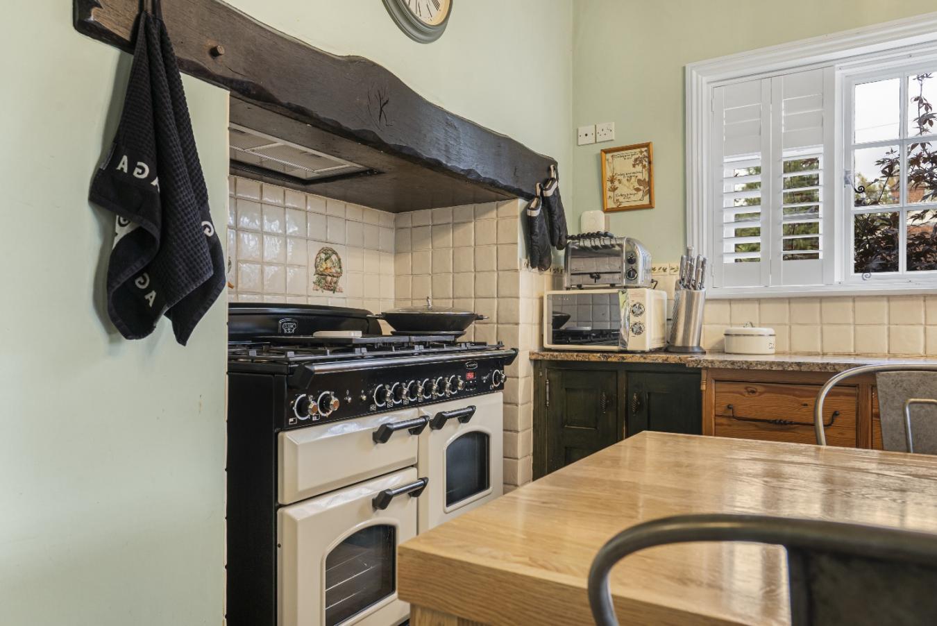 Witham, Essex, CM8 1DA, United Kingdom, 8 Bedrooms Bedrooms, ,6 BathroomsBathrooms,Residential,For Sale,1963326