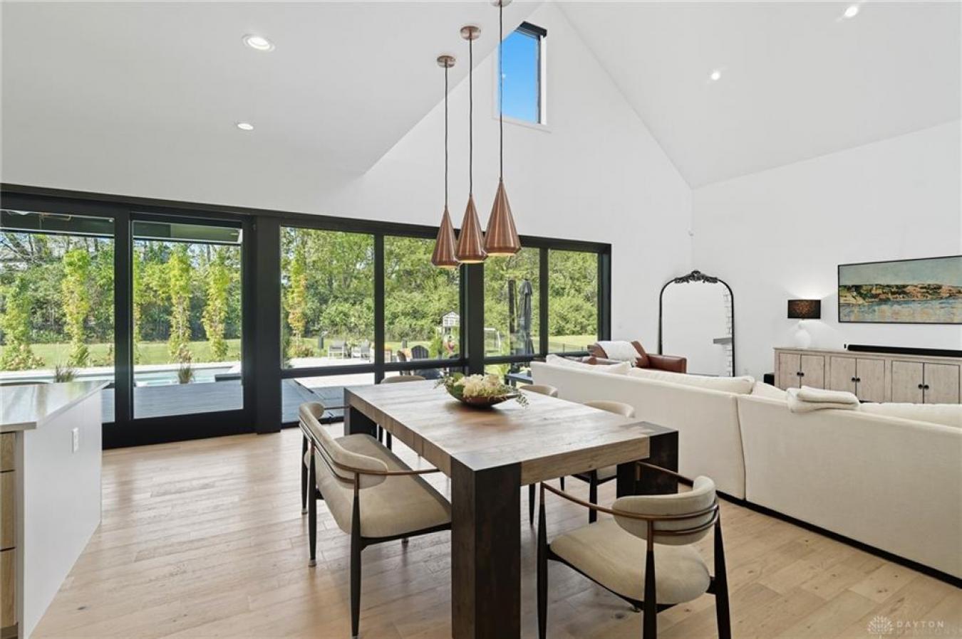 Springboro, Warren, 45066, United States, 3 Bedrooms Bedrooms, ,2 BathroomsBathrooms,Residential,For Sale,1963325