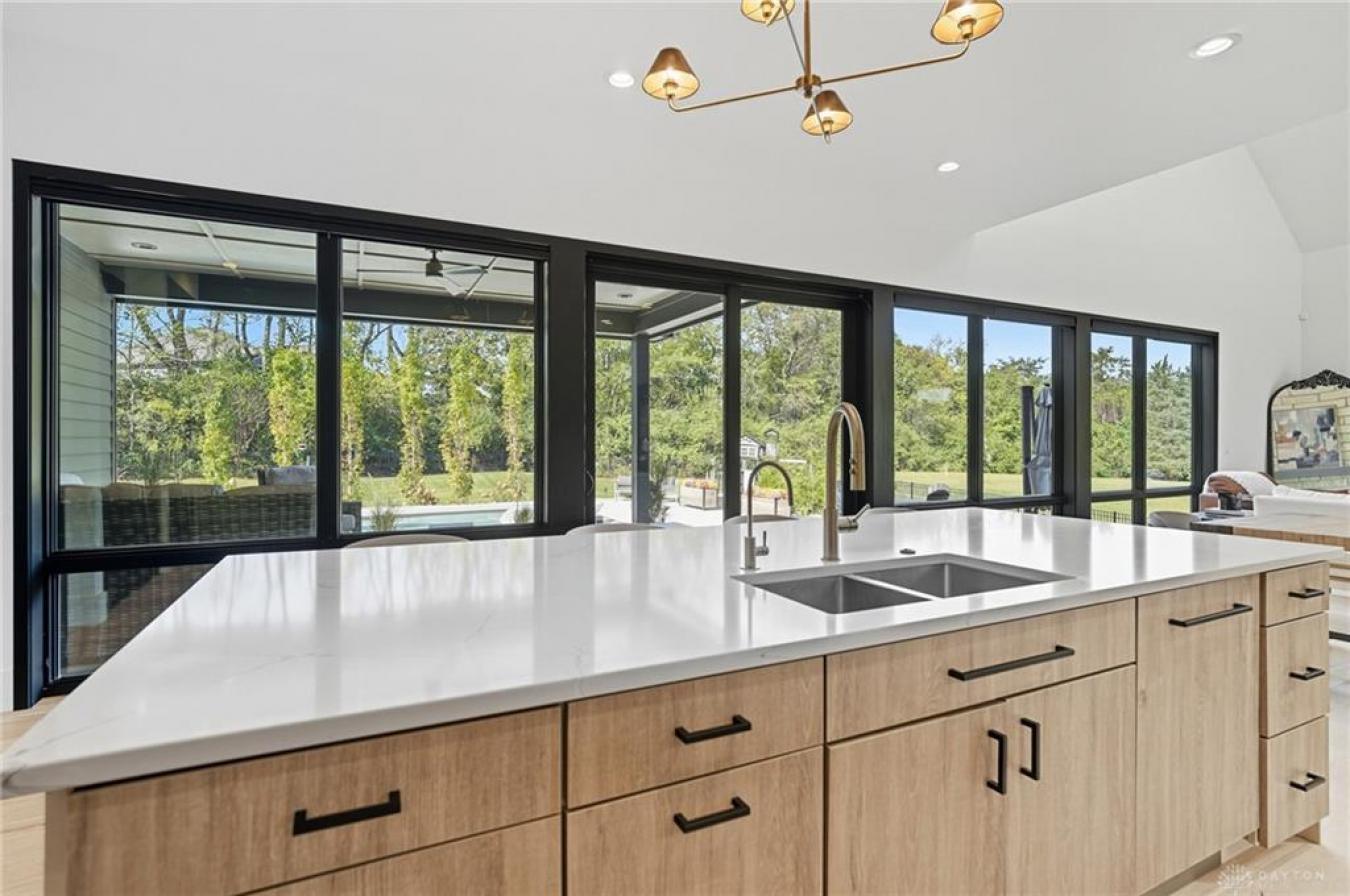 Springboro, Warren, 45066, United States, 3 Bedrooms Bedrooms, ,2 BathroomsBathrooms,Residential,For Sale,1963325