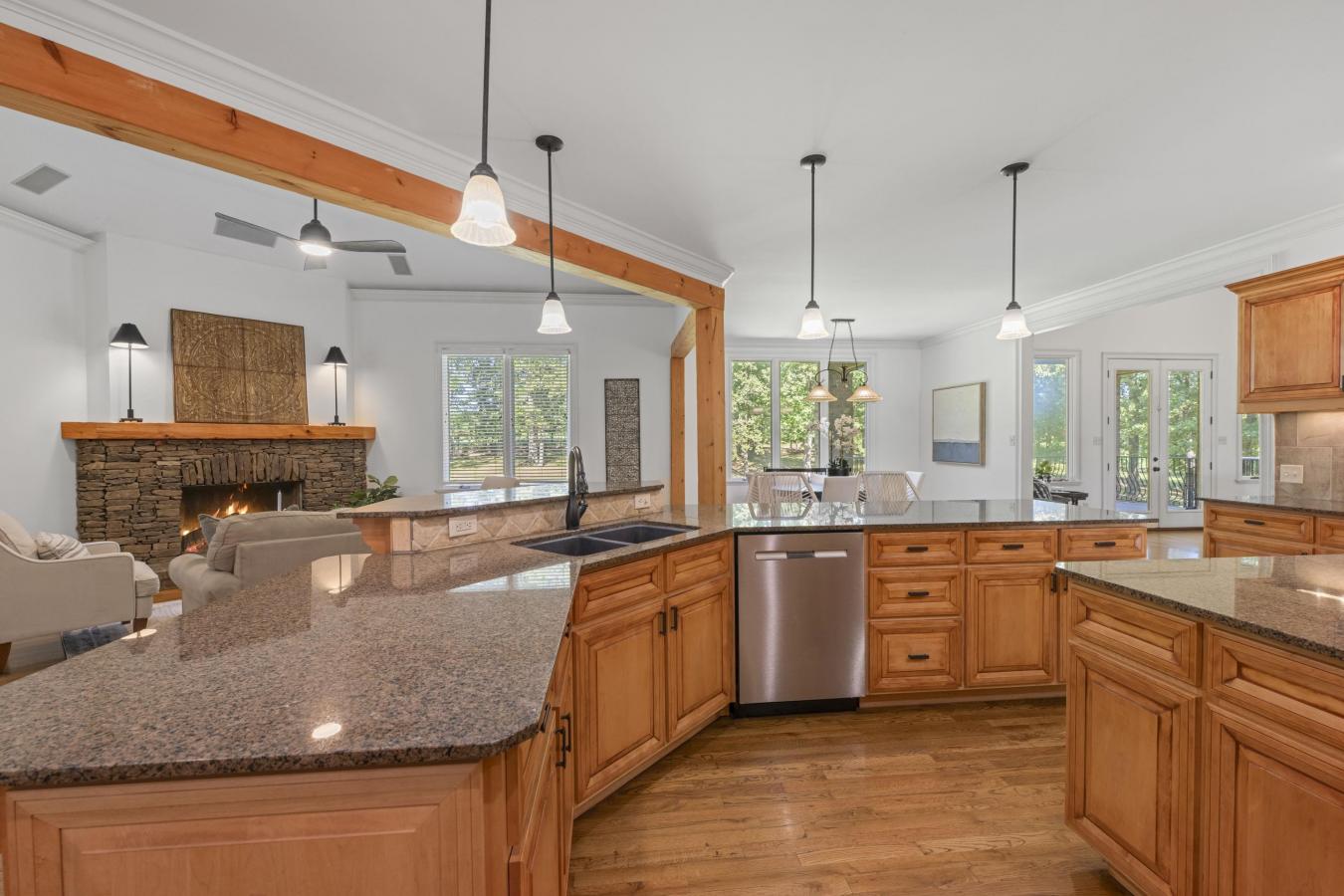 Lakeland, Shelby, 38002, United States, 6 Bedrooms Bedrooms, ,4 BathroomsBathrooms,Residential,For Sale,1963320