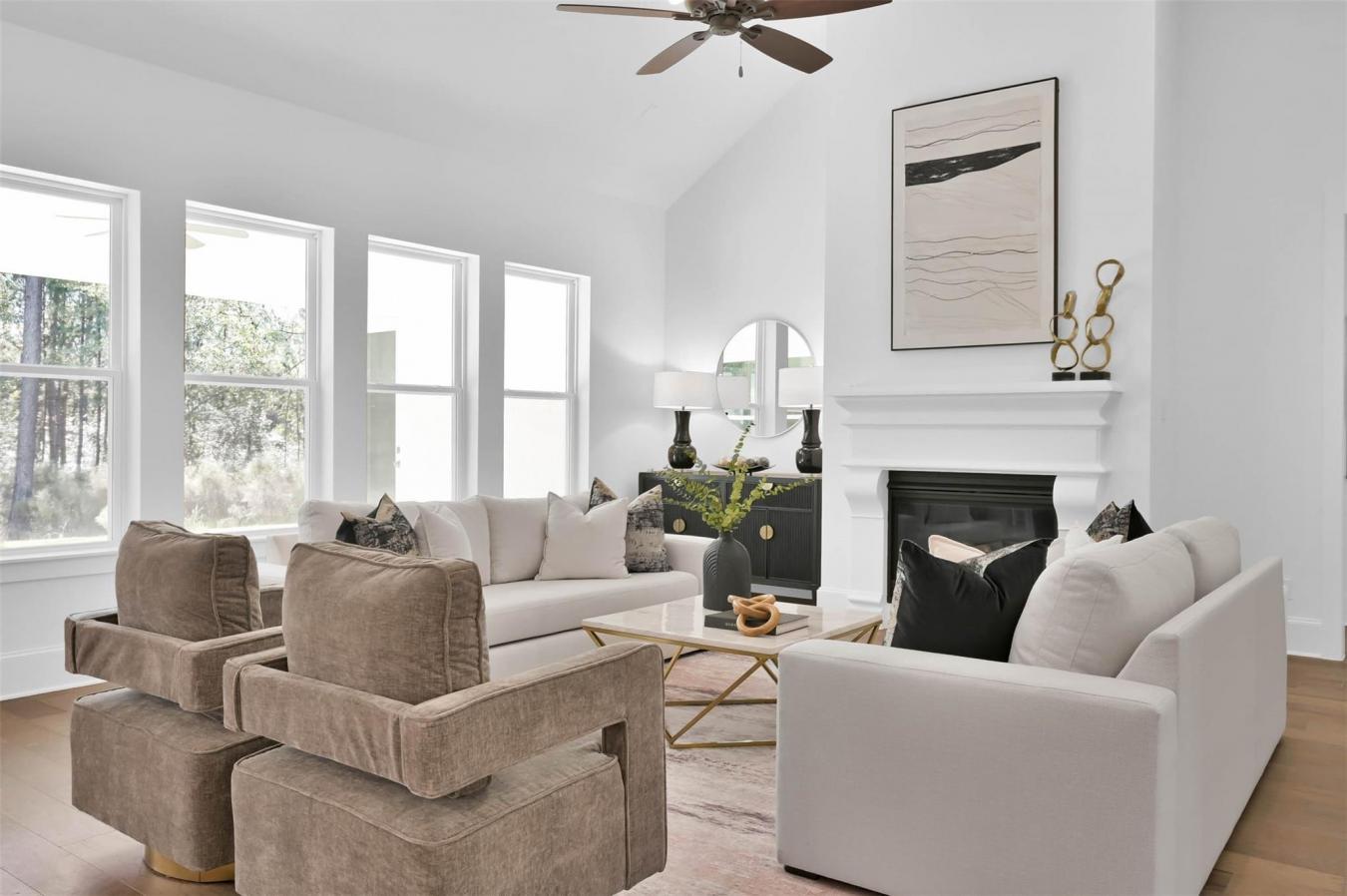 Huntsville, Walker, 77340, United States, ,4 BathroomsBathrooms,Residential,For Sale,1963319