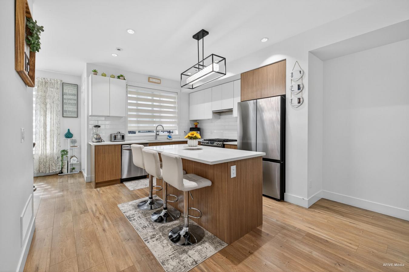 Delta, Canada, V4C1A9, Canada, 4 Bedrooms Bedrooms, ,3 BathroomsBathrooms,Residential,For Sale,1963321