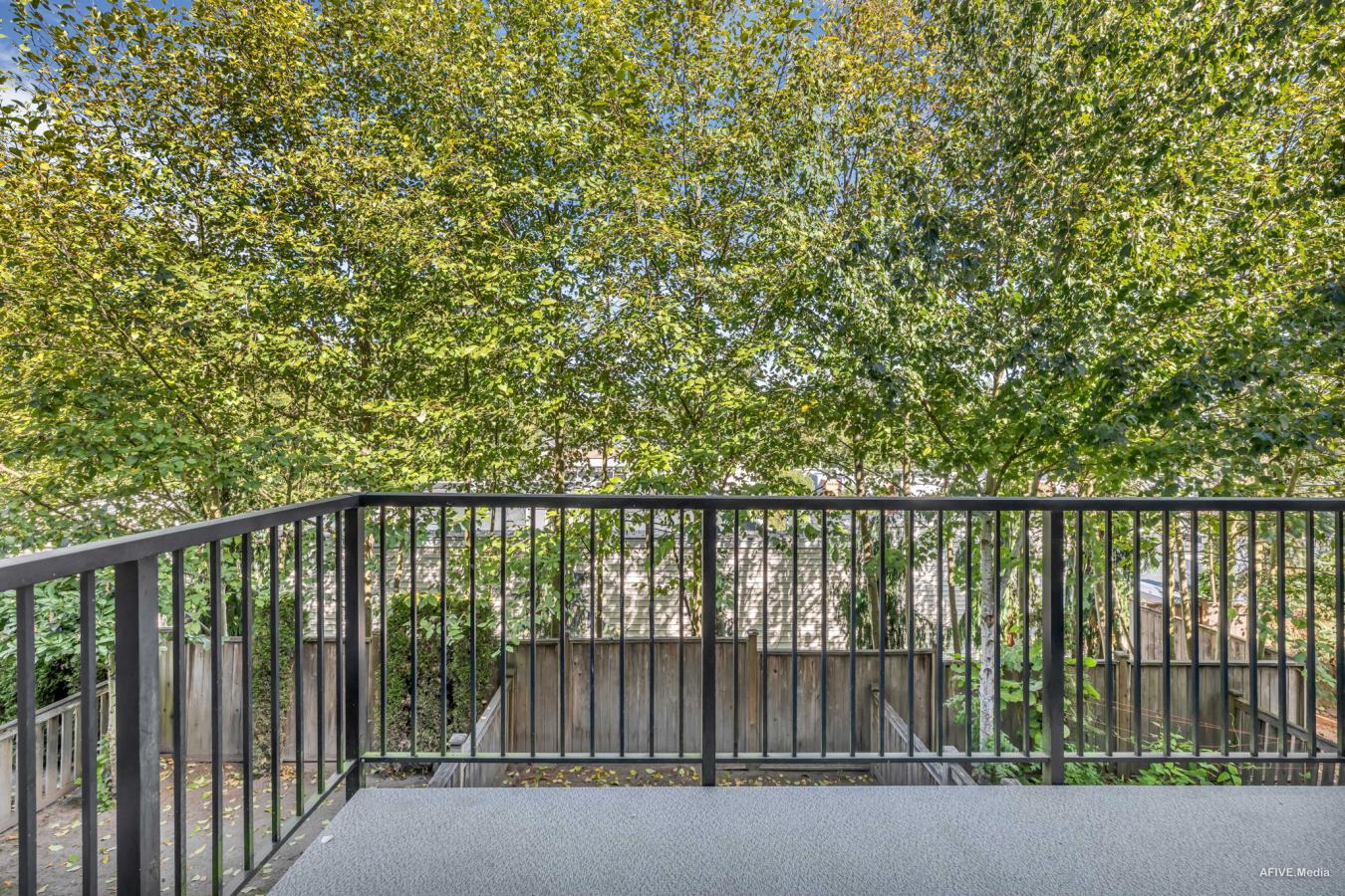 Surrey, BC, V3X1A2, Canada, 2 Bedrooms Bedrooms, ,2 BathroomsBathrooms,Residential,For Sale,1963318