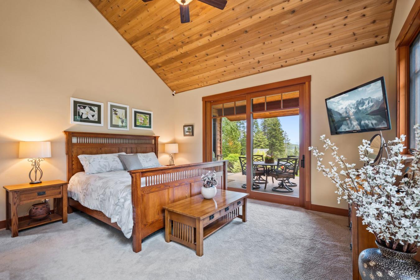 Sandpoint, Bonner, 83864, United States, 3 Bedrooms Bedrooms, ,3 BathroomsBathrooms,Residential,For Sale,1963316