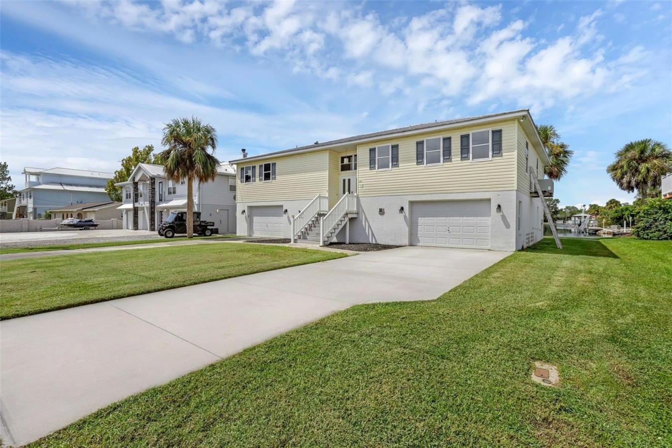 Crystal River, Florida, 34428, United States, 3 Bedrooms Bedrooms, ,2 BathroomsBathrooms,Residential,For Sale,1963317