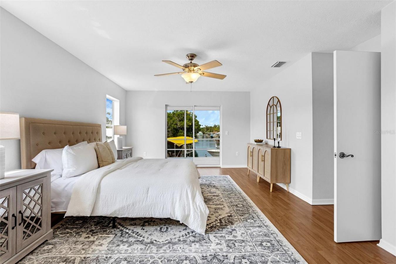 Crystal River, Florida, 34428, United States, 3 Bedrooms Bedrooms, ,2 BathroomsBathrooms,Residential,For Sale,1963317