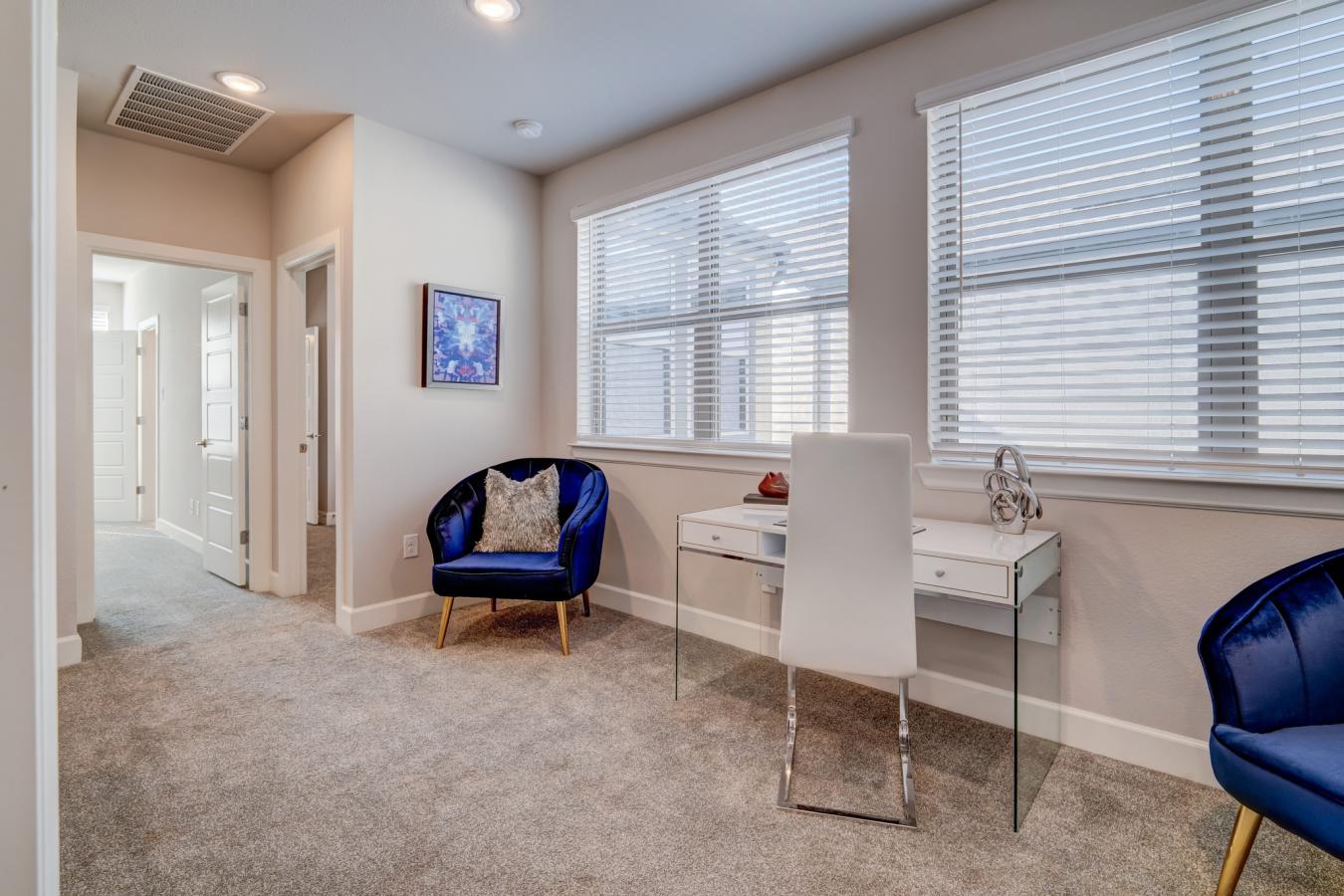 Dallas, Dallas, 75208, United States, 3 Bedrooms Bedrooms, ,3 BathroomsBathrooms,Residential,For Sale,1963313