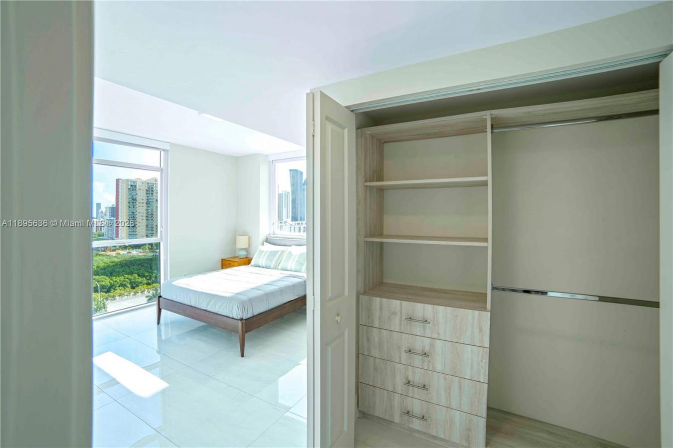 Sunny Isles Beach, Miami-Dade County, 33160, United States, ,Residential,For Sale,1963312