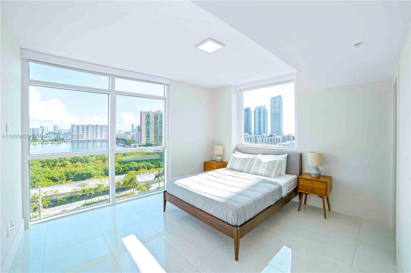 Sunny Isles Beach, Miami-Dade County, 33160, United States, ,Residential,For Sale,1963312