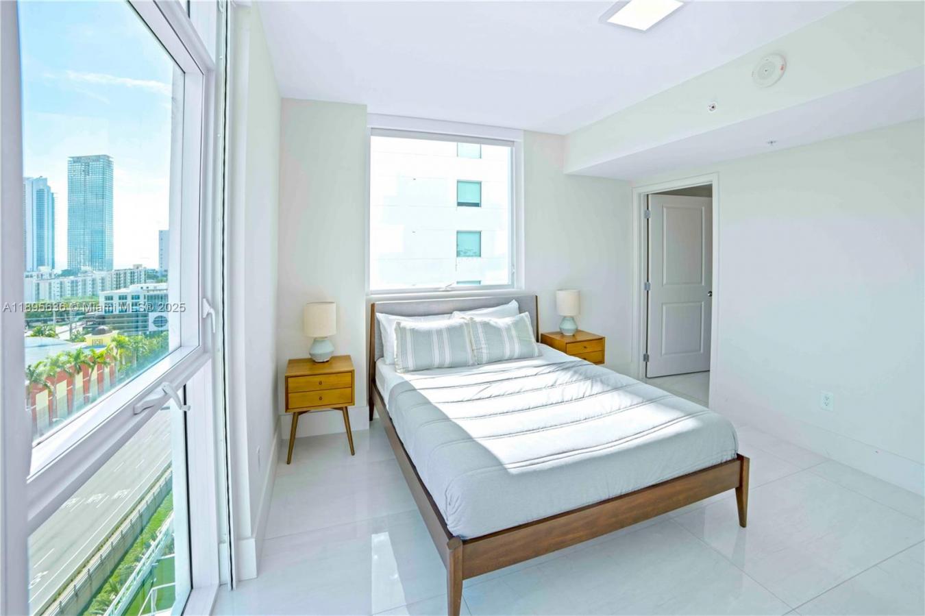 Sunny Isles Beach, Miami-Dade County, 33160, United States, ,Residential,For Sale,1963312