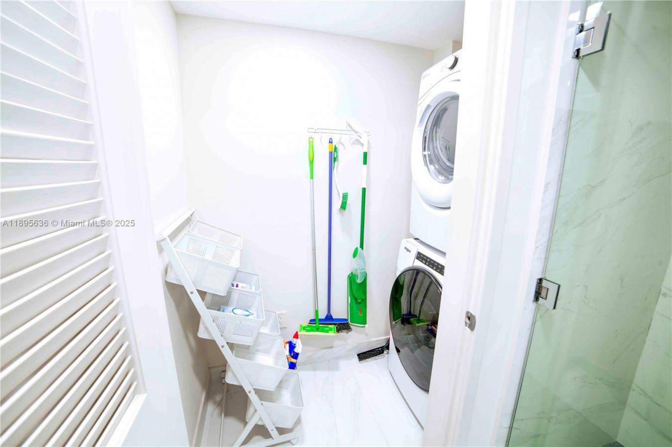 Sunny Isles Beach, Miami-Dade County, 33160, United States, ,Residential,For Sale,1963312