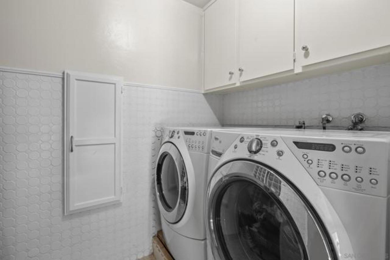 San Diego, San Diego, 92124, United States, 4 Bedrooms Bedrooms, ,2 BathroomsBathrooms,Residential,For Sale,1963310