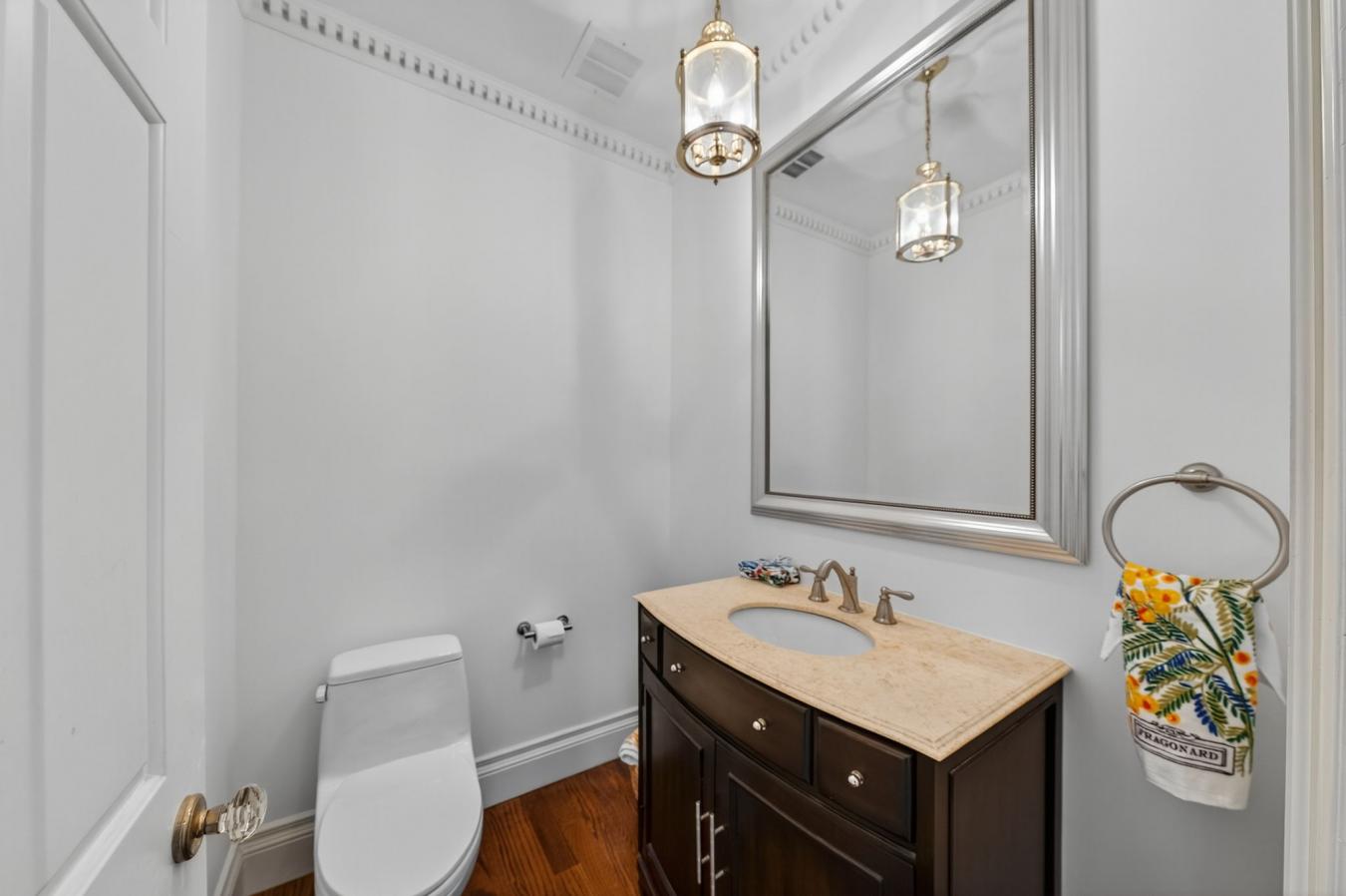 Toronto, ON, M2L 1H1, Canada, 4 Bedrooms Bedrooms, ,4 BathroomsBathrooms,Residential,For Sale,1963309