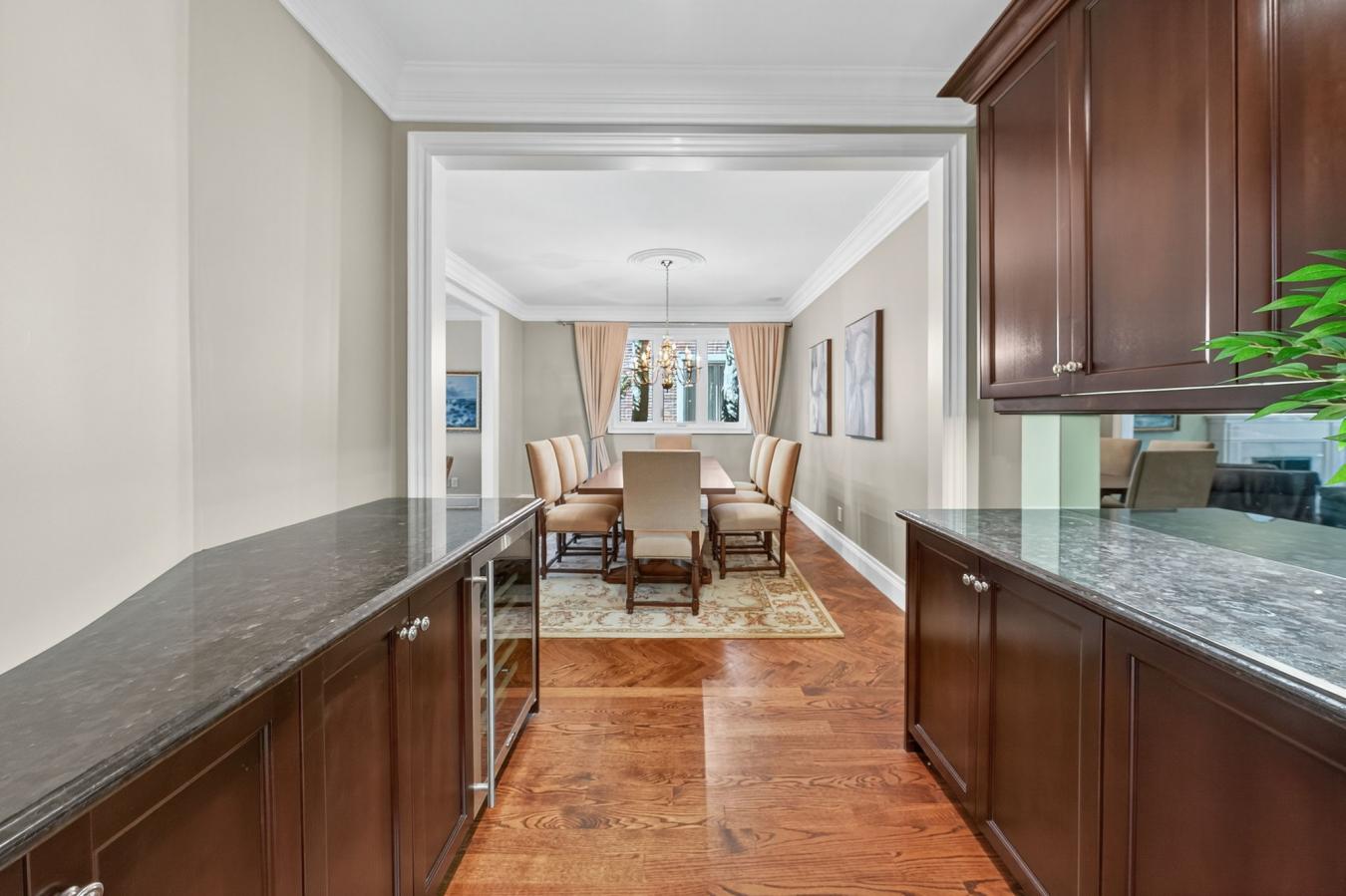 Toronto, ON, M2L 1H1, Canada, 4 Bedrooms Bedrooms, ,4 BathroomsBathrooms,Residential,For Sale,1963309