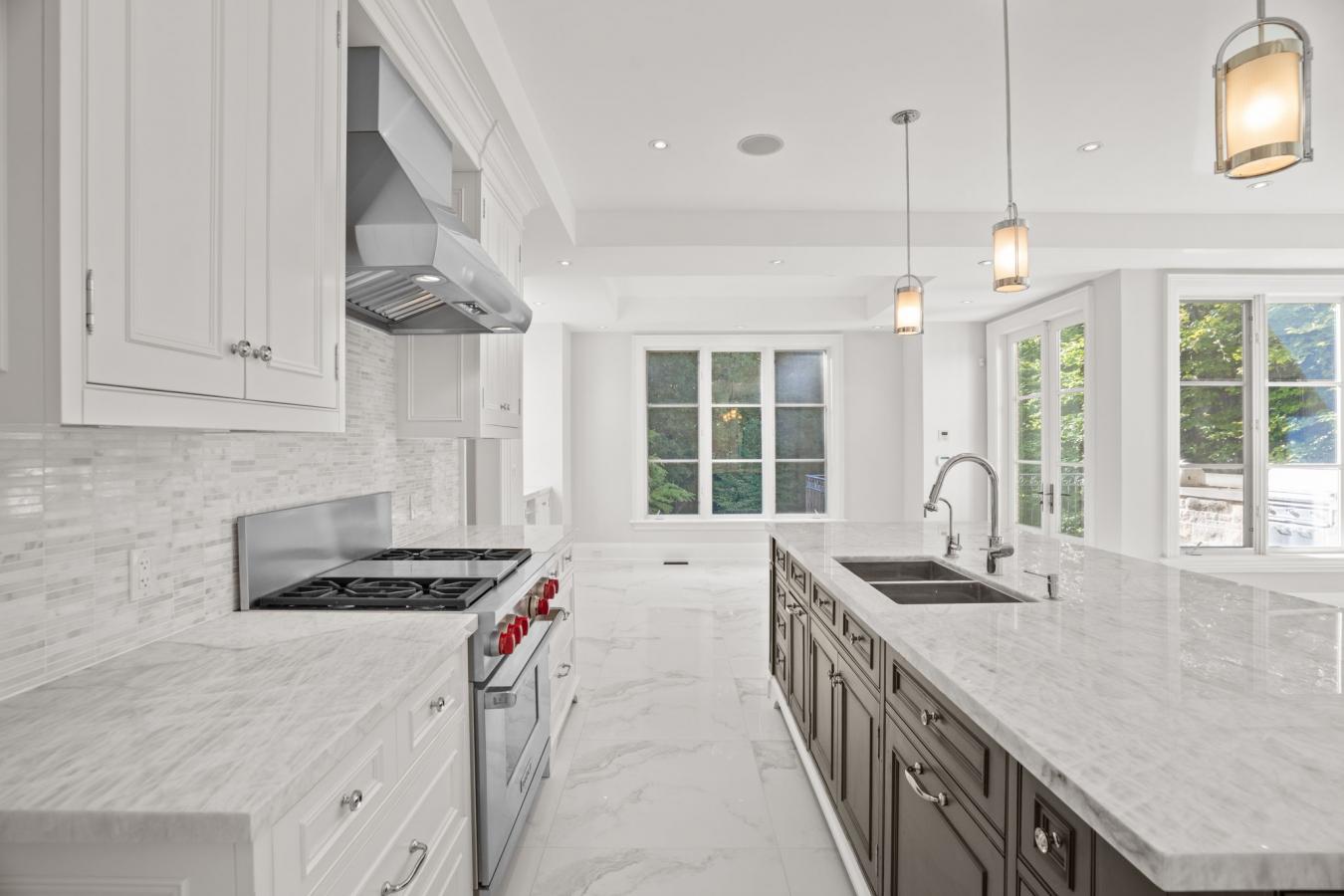 Toronto, ON, M4N 3L6, Canada, 4 Bedrooms Bedrooms, ,5 BathroomsBathrooms,Residential,For Sale,1963308