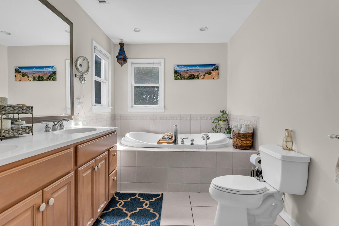 Old Lyme, Connecticut, 06371, United States, 3 Bedrooms Bedrooms, ,3 BathroomsBathrooms,Residential,For Sale,1963307