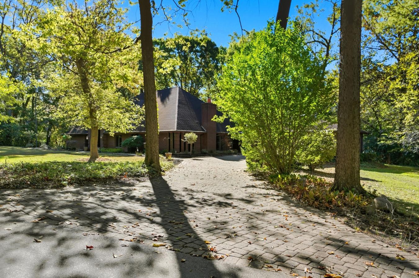 Dayton, Ohio, 45419, United States, 3 Bedrooms Bedrooms, ,3 BathroomsBathrooms,Residential,For Sale,1963306