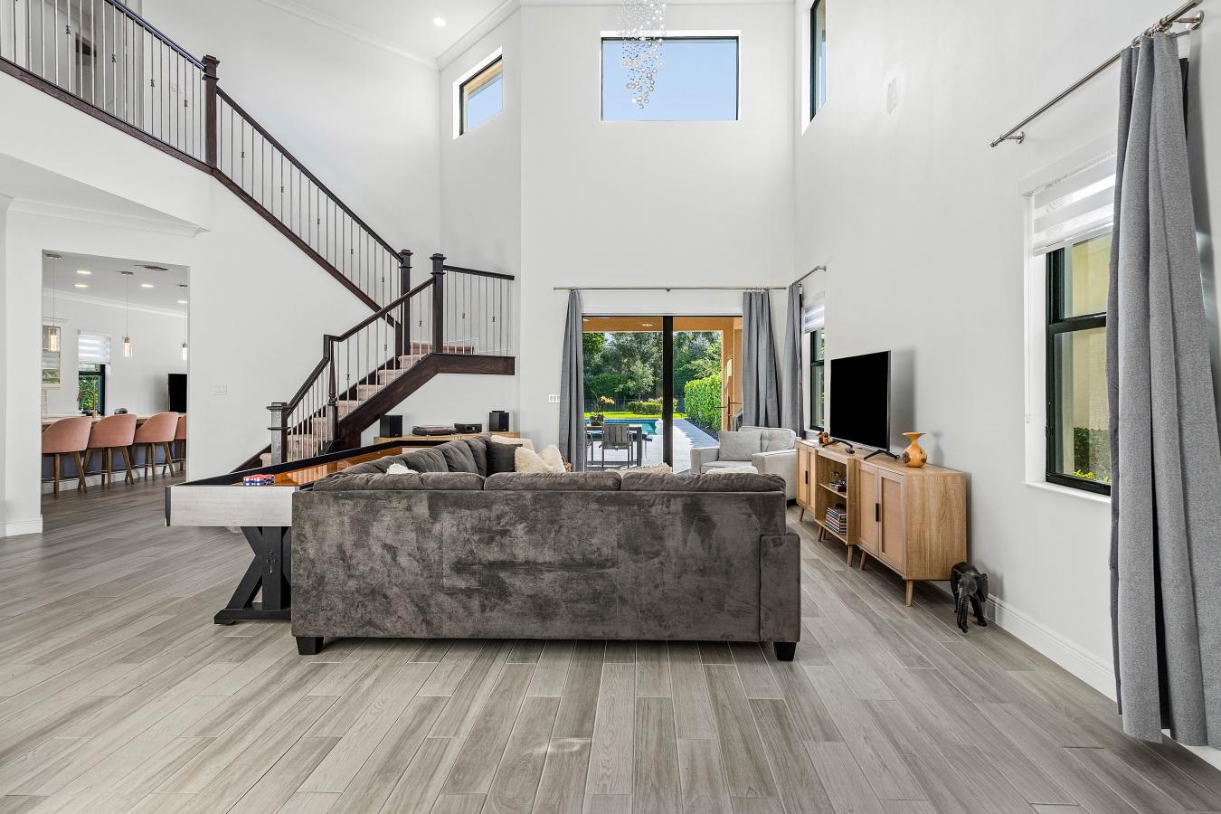 Parkland, Broward, 33076, United States, 5 Bedrooms Bedrooms, ,4 BathroomsBathrooms,Residential,For Sale,1963305