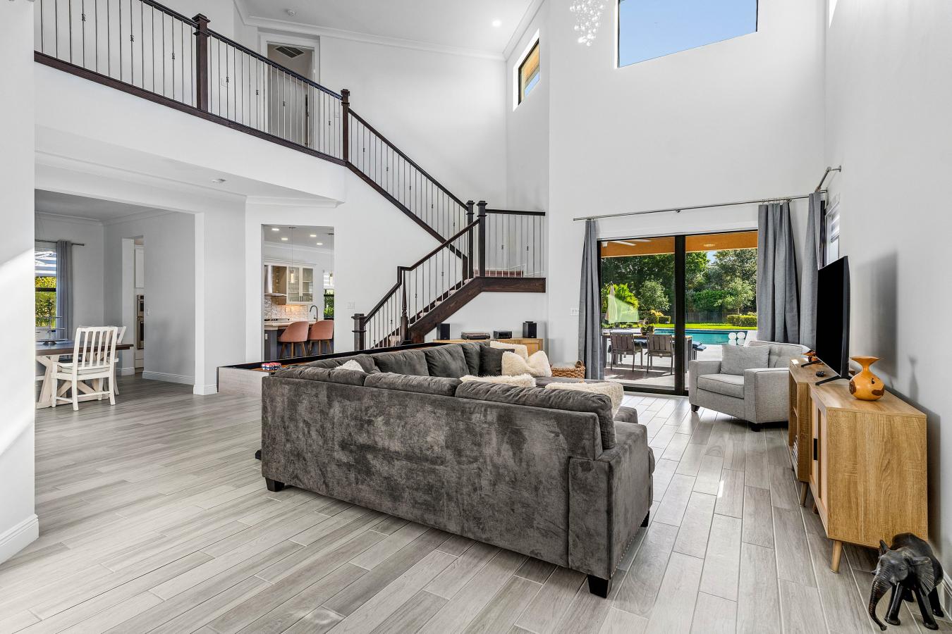 Parkland, Broward, 33076, United States, 5 Bedrooms Bedrooms, ,4 BathroomsBathrooms,Residential,For Sale,1963305