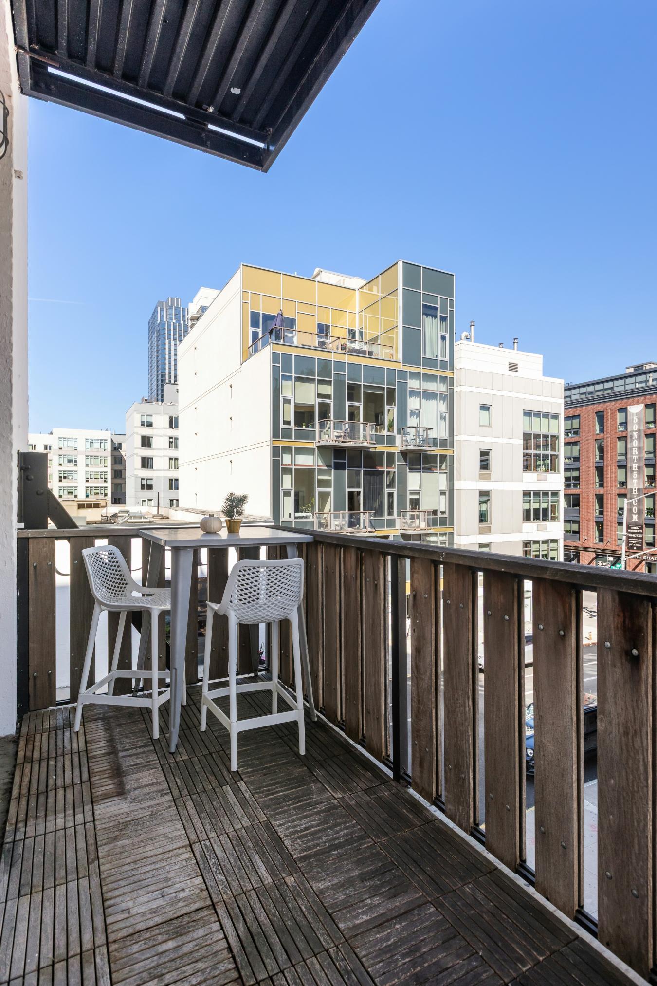 Williamsburg, North side, New York, 11249, United States, 3 Bedrooms Bedrooms, ,2 BathroomsBathrooms,Residential,For Sale,1964413