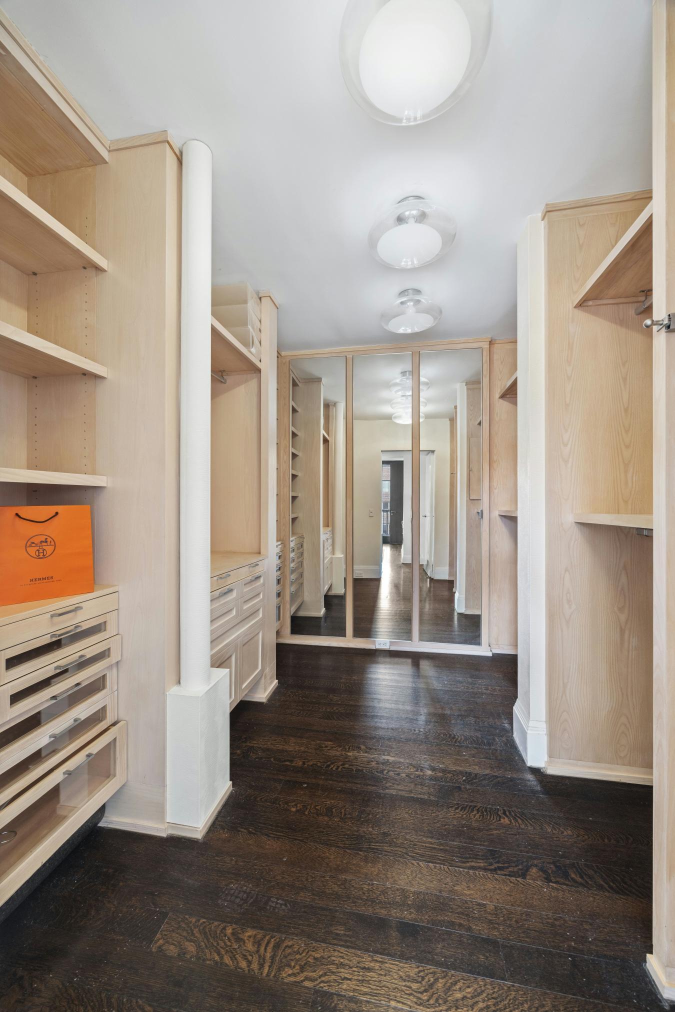 New York, New York, 10028, United States, 4 Bedrooms Bedrooms, ,5 BathroomsBathrooms,Residential,For Sale,1964410