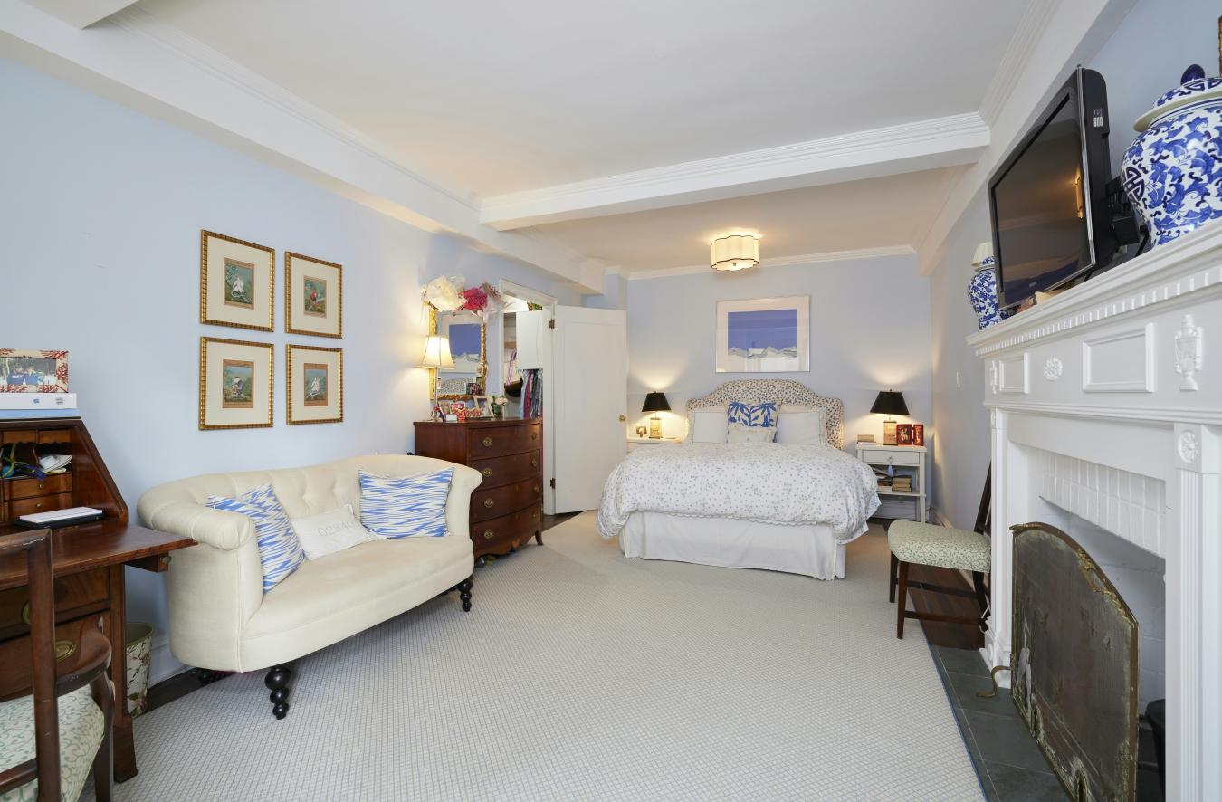 New York, New York, 10075, United States, 3 Bedrooms Bedrooms, ,3 BathroomsBathrooms,Residential,For Sale,1964407