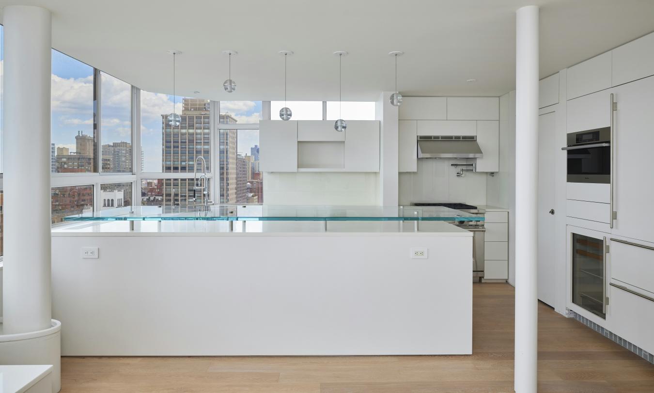 New York, New York, 10021, United States, 2 Bedrooms Bedrooms, ,2 BathroomsBathrooms,Residential,For Sale,1964406