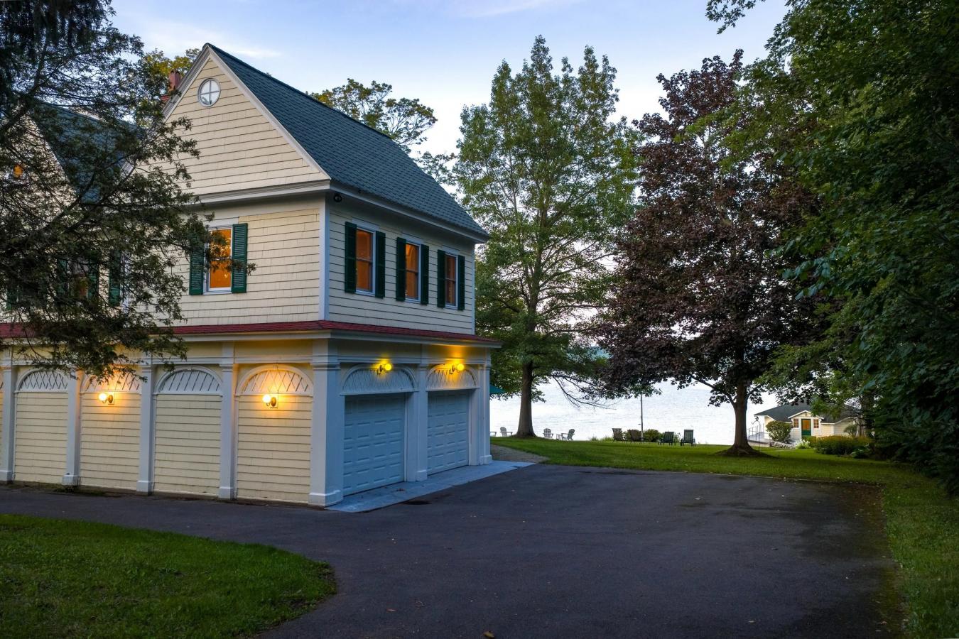 Skaneateles, ONONDAGA, 13152, United States, 6 Bedrooms Bedrooms, ,3 BathroomsBathrooms,Residential,For Sale,1964398