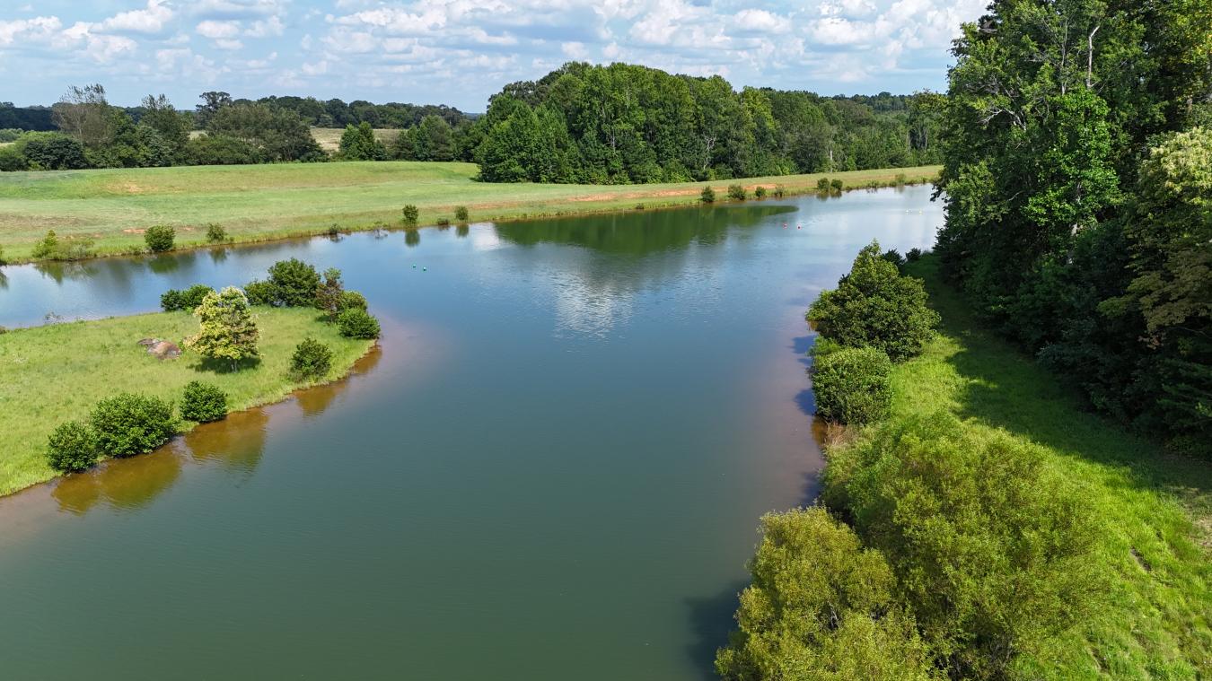 Catawba, Catawba, 28609, United States, 5 Bedrooms Bedrooms, ,3 BathroomsBathrooms,Residential,For Sale,1964393