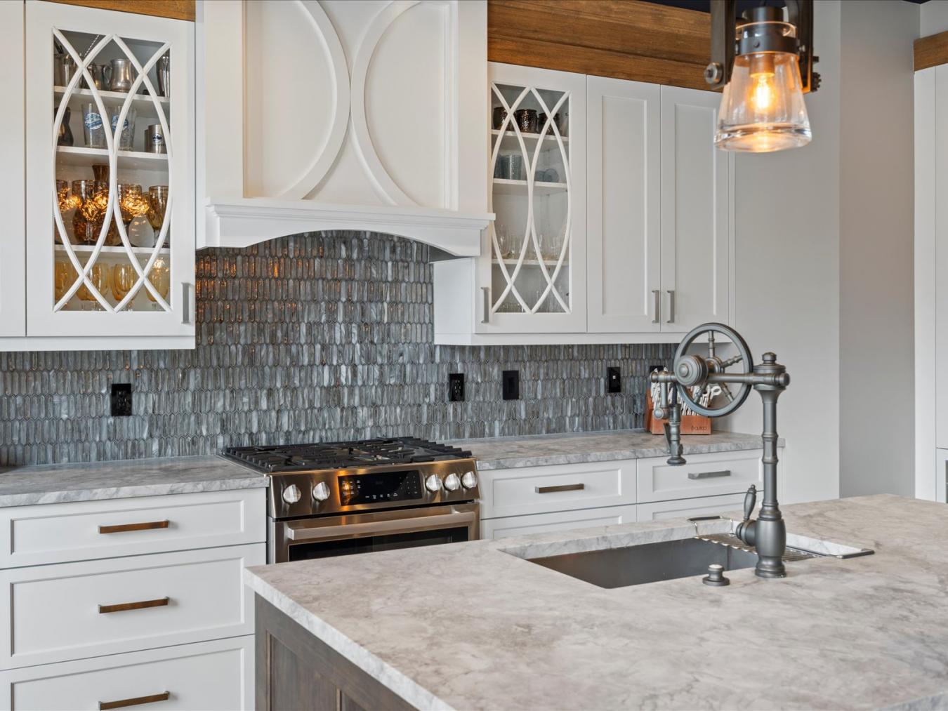 Avon, Eagle, 81620, United States, 3 Bedrooms Bedrooms, ,2 BathroomsBathrooms,Residential,For Sale,1990274