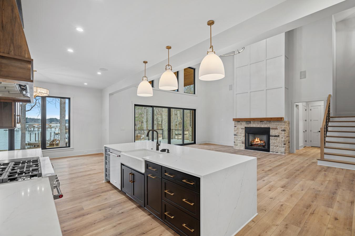 Mooresville, Iredell, 28117, United States, 5 Bedrooms Bedrooms, ,3 BathroomsBathrooms,Residential,For Sale,1964391