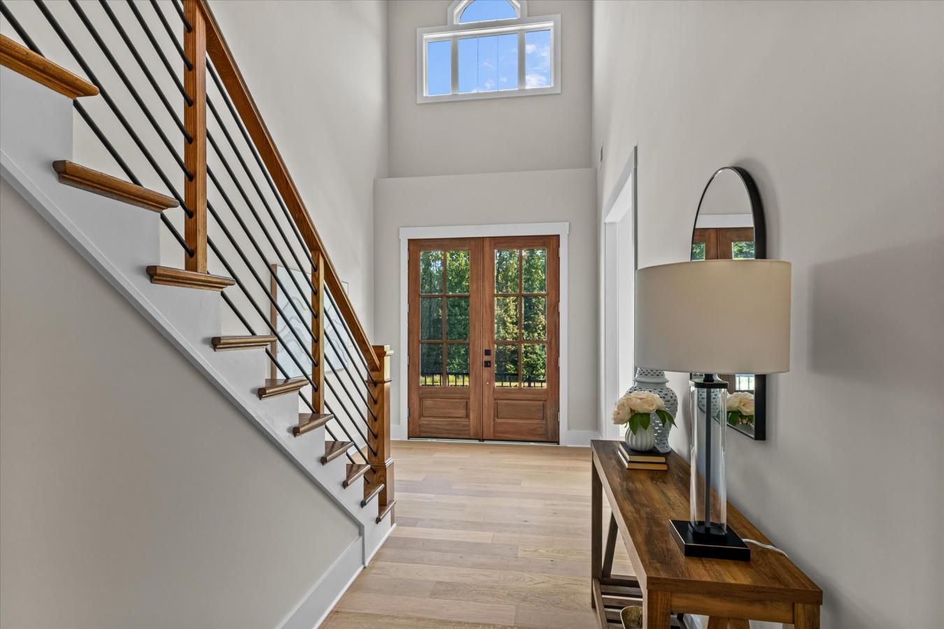 Davidson, Mecklenburg, 28036, United States, 4 Bedrooms Bedrooms, ,4 BathroomsBathrooms,Residential,For Sale,1964645