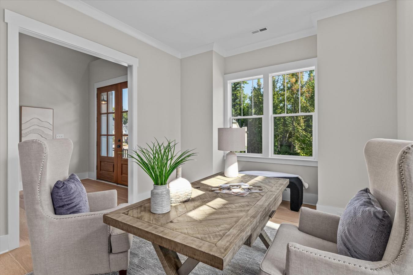 Davidson, Mecklenburg, 28036, United States, 4 Bedrooms Bedrooms, ,4 BathroomsBathrooms,Residential,For Sale,1964645