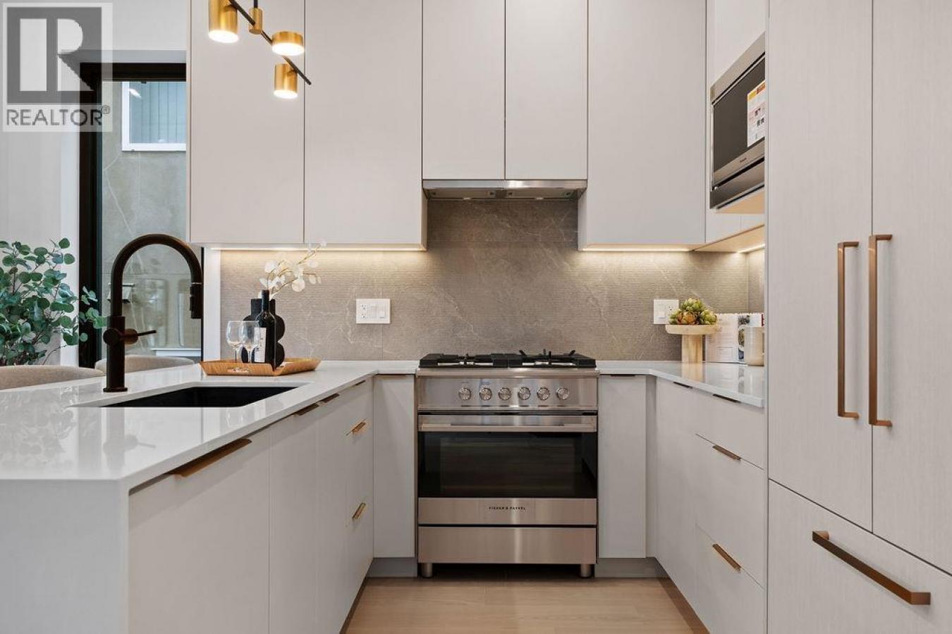 Vancouver, BC, V5S3J7, Canada, 5 Bedrooms Bedrooms, ,4 BathroomsBathrooms,Residential,For Sale,1964644 Vancouver, BC, V5S3J7, Canada, 5 Bedrooms Bedrooms, ,4 BathroomsBathrooms,Residential,For Sale,1964644